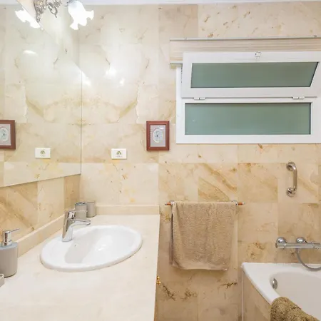 Semesterbostad The Red House - 3br With Private Terrace Las Palmas de Gran Canaria