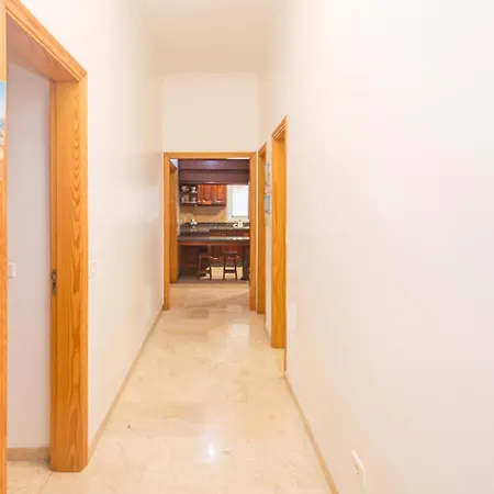 Hébergement de vacances The Red House - 3br With Private Terrace